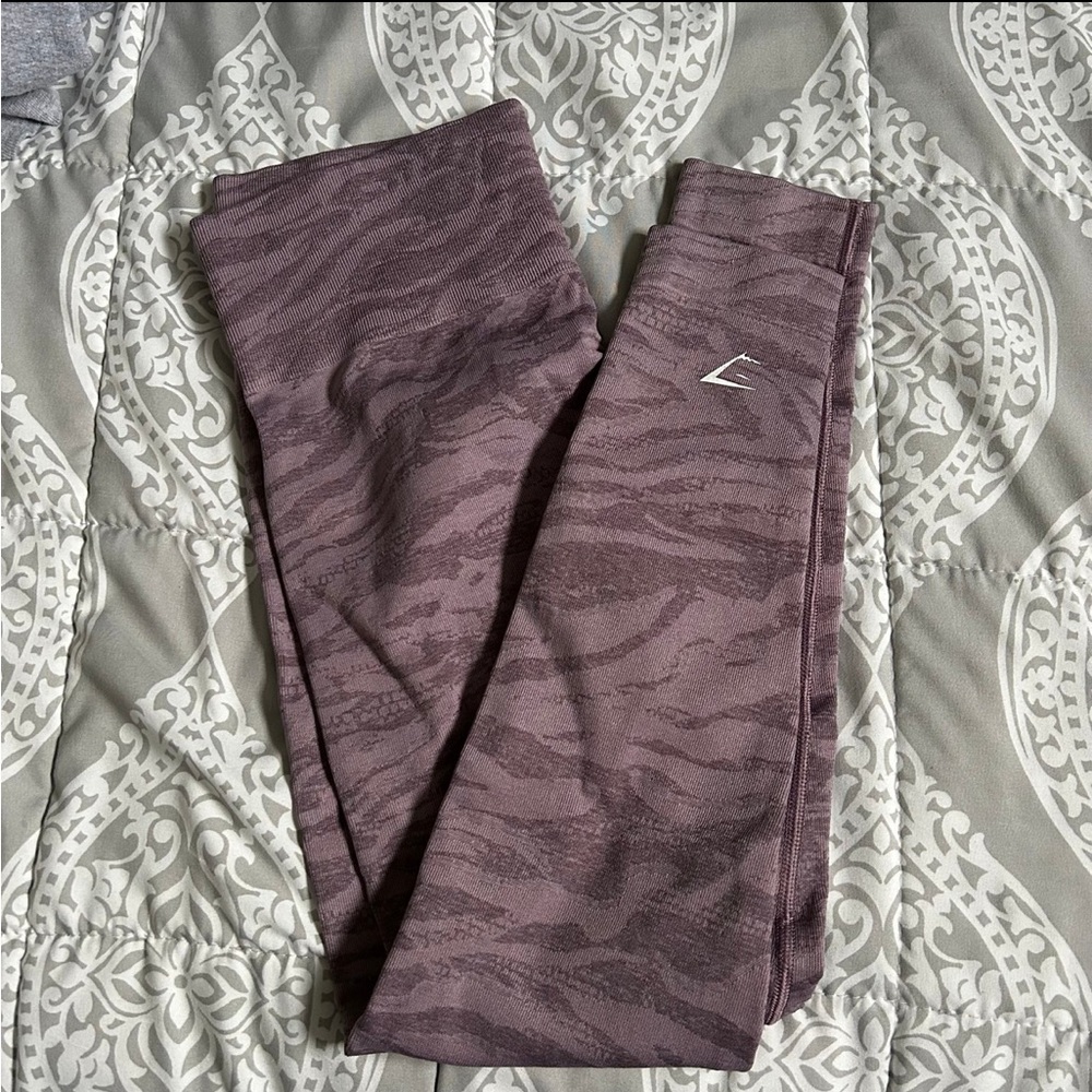Gymshark Mauve Patterned Leggings